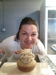 This is the creative mind behind Sweet Nothings, a cake shop!  She does amazing work with Toffee and this particular creation, Pancake Bacon Caramel Syrup cupcake. Yes all those things in one bite and I LOVED it.