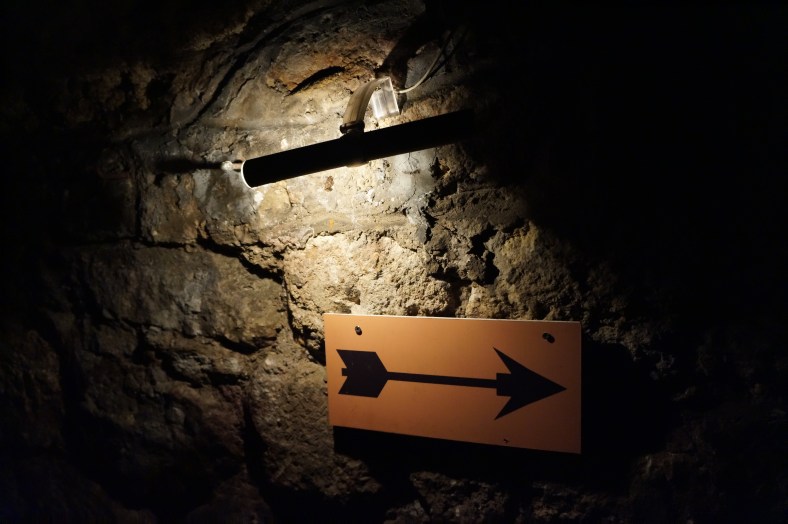 Enter the Lavarintum